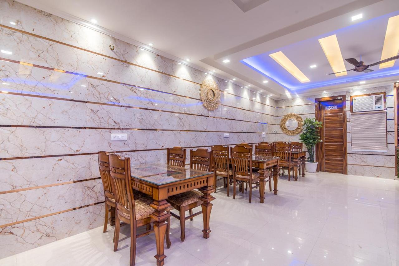 Hotel Festival Mahipalpur Delhi Airport - Near Delhi Aerocity 新德里 外观 照片